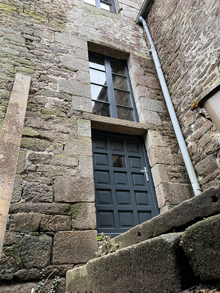 430822915_1078632499845302_3925127298939107439_n